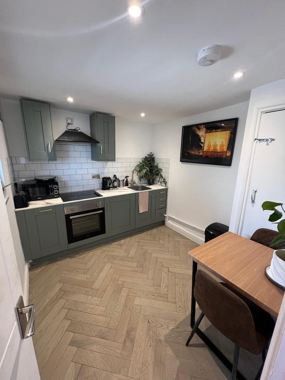 2 bed flat - with Sauna and hot Tub Apartment in Brighton