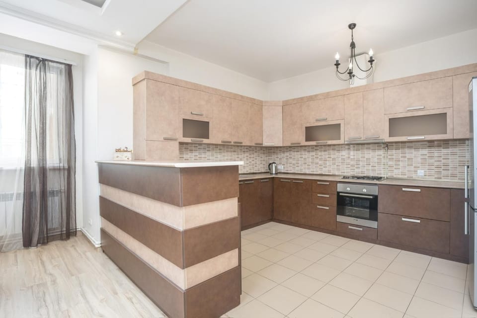 Prime Location l 2BR, 2BA Apartment in New Building Steps from North Avenue & Republic Square Apartment in Yerevan