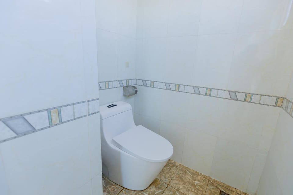 Toilet, Bathroom