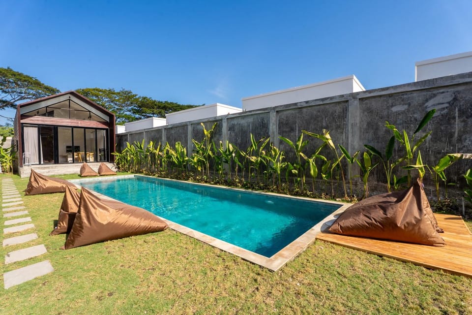 Bayu Villas - Kuta Lombok Villa in Pujut