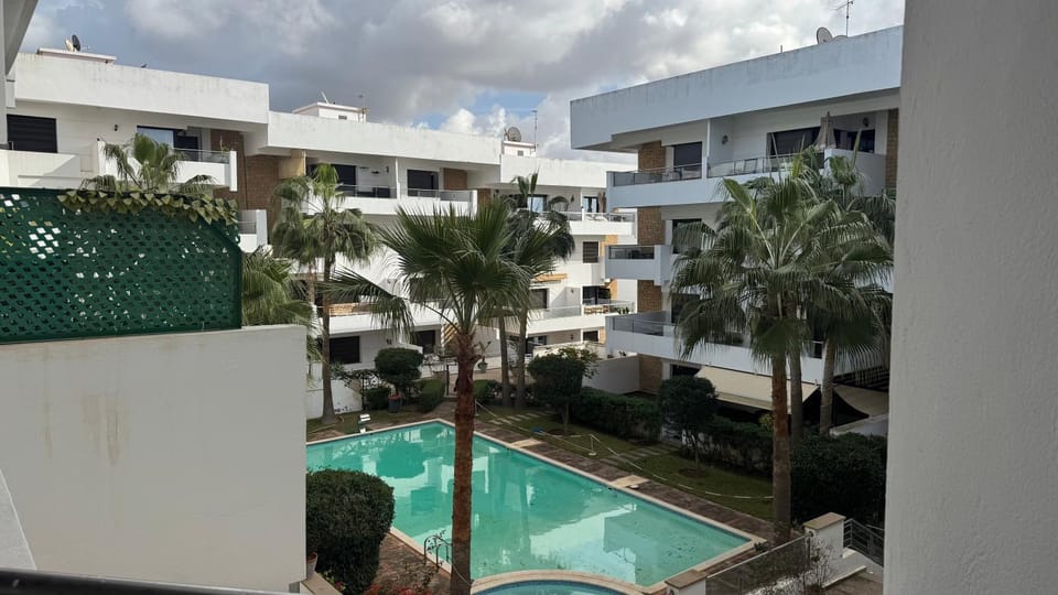 Bright 1BR Apartment with Pool Beach Nearby Apartment in Casablanca-Settat