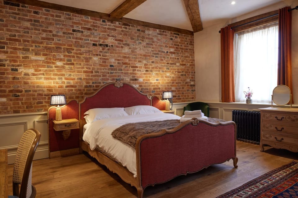 The Dirty Habit Hotel in Borough of Swale