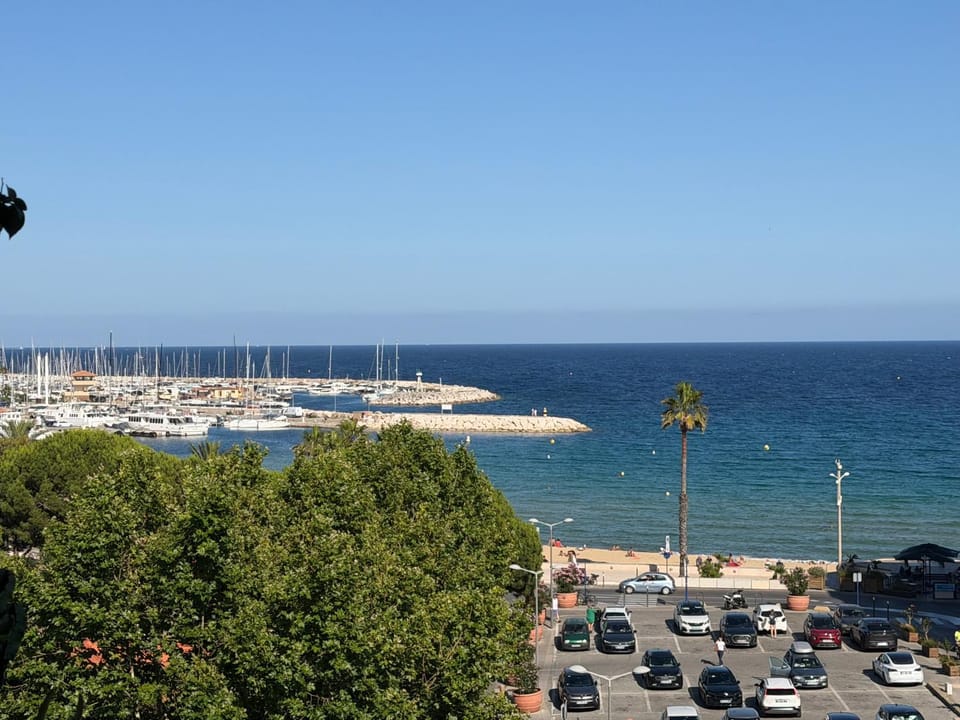 Patio, Sea view