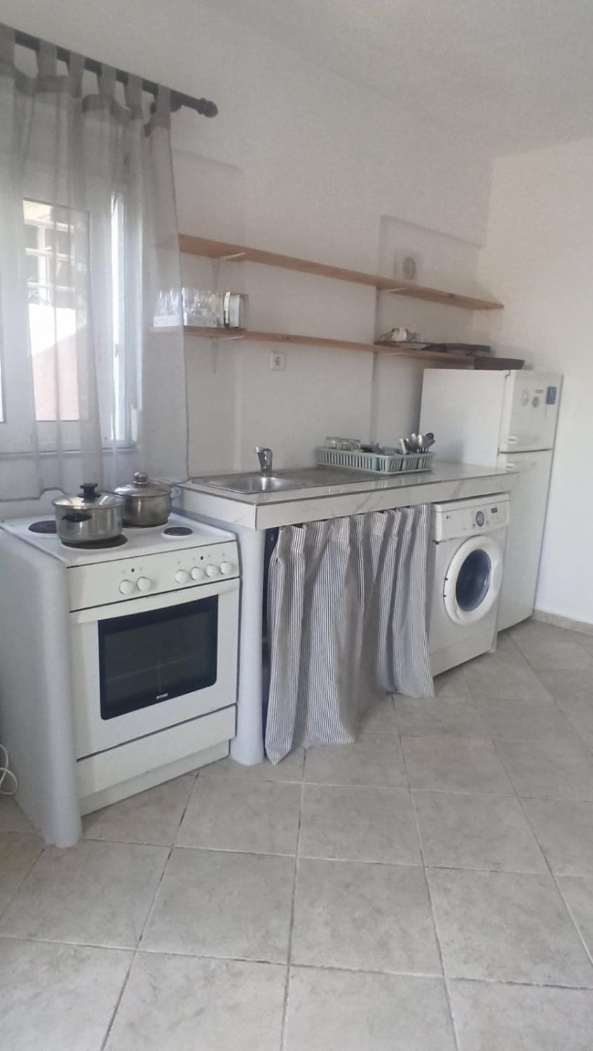 evgenias studio 2 Apartment in Gaios