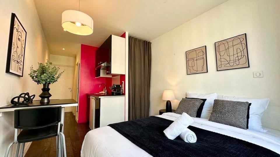 110 Tolstoi 2 - Studio - Totem Apartment in Villeurbanne