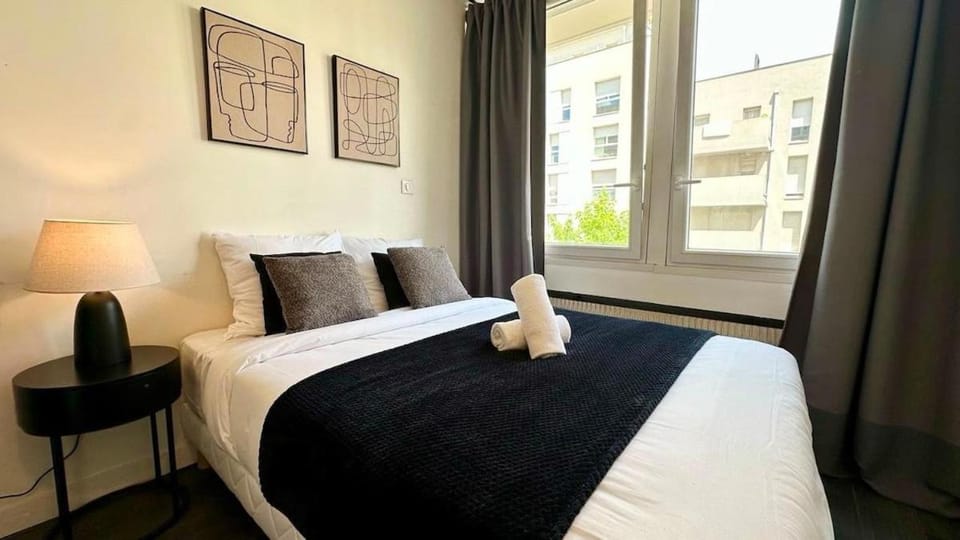 110 Tolstoi 2 - Studio - Totem Apartment in Villeurbanne