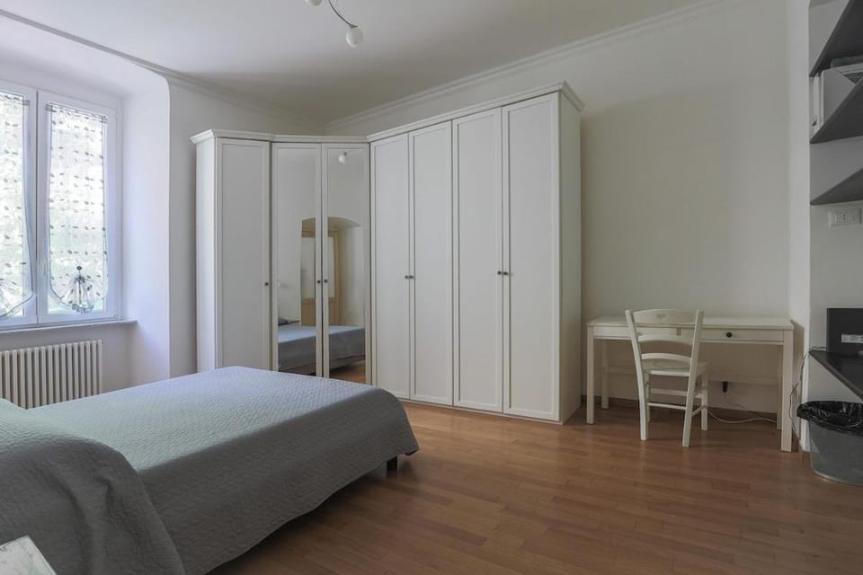 Casa Melodia, central with garden Apartment in Genoa