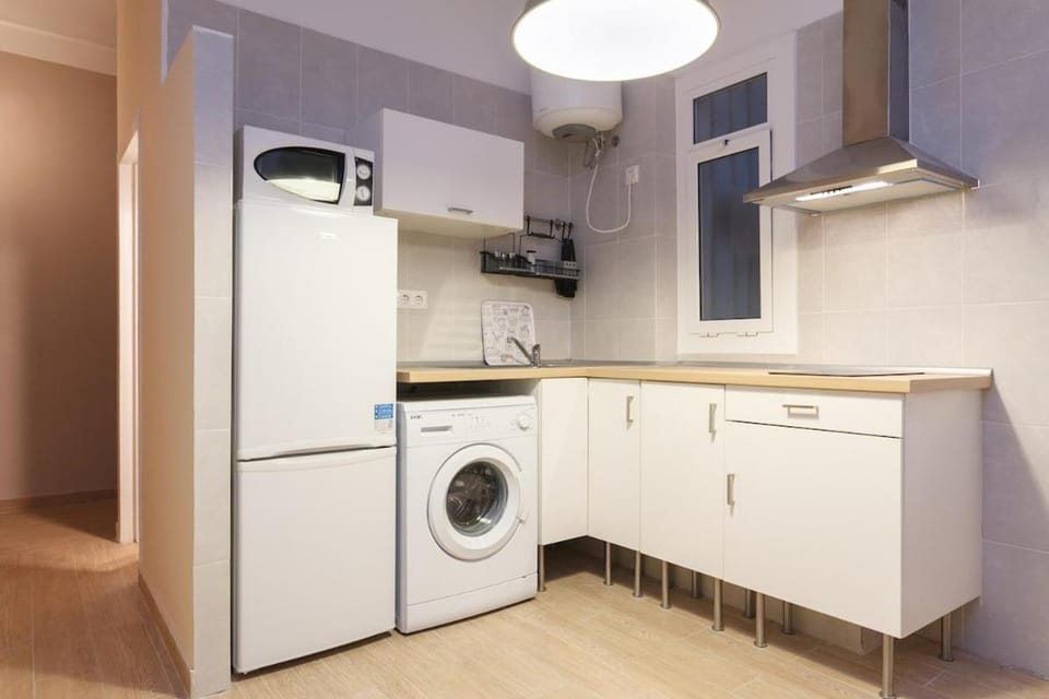 Cozy apartment close to CAMP NOU Apartment in L'Hospitalet de Llobregat