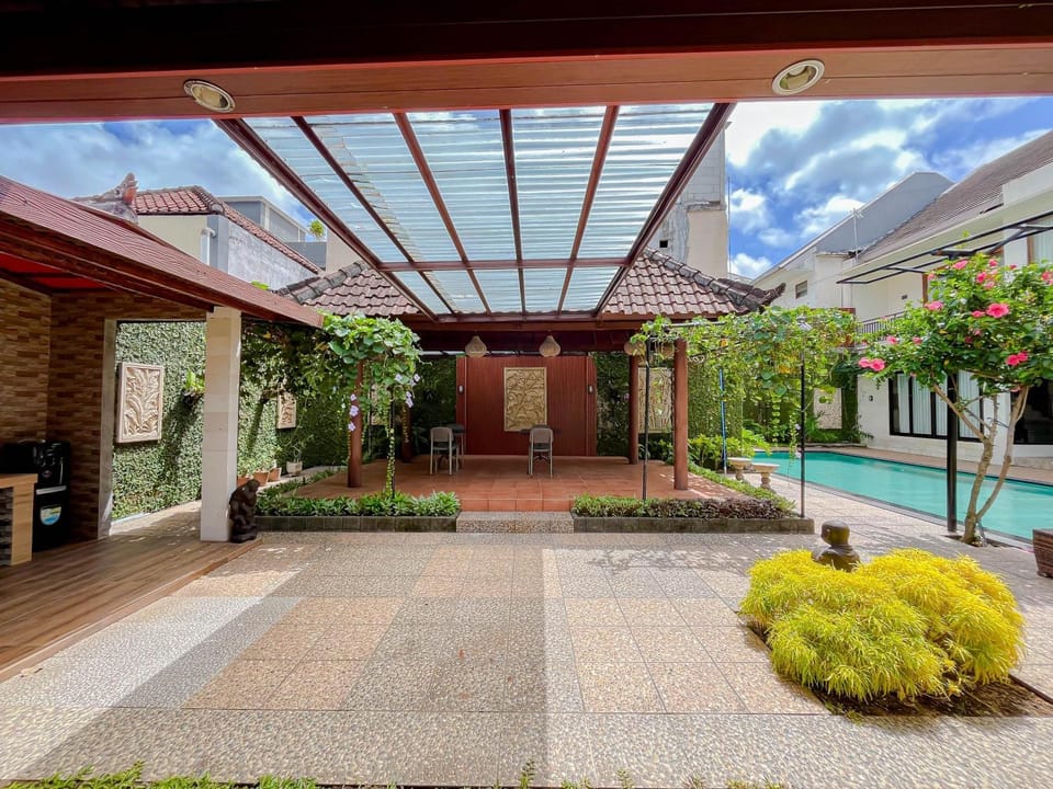 Casa De Uli Studio Jimbaran Bali Villa in Bali