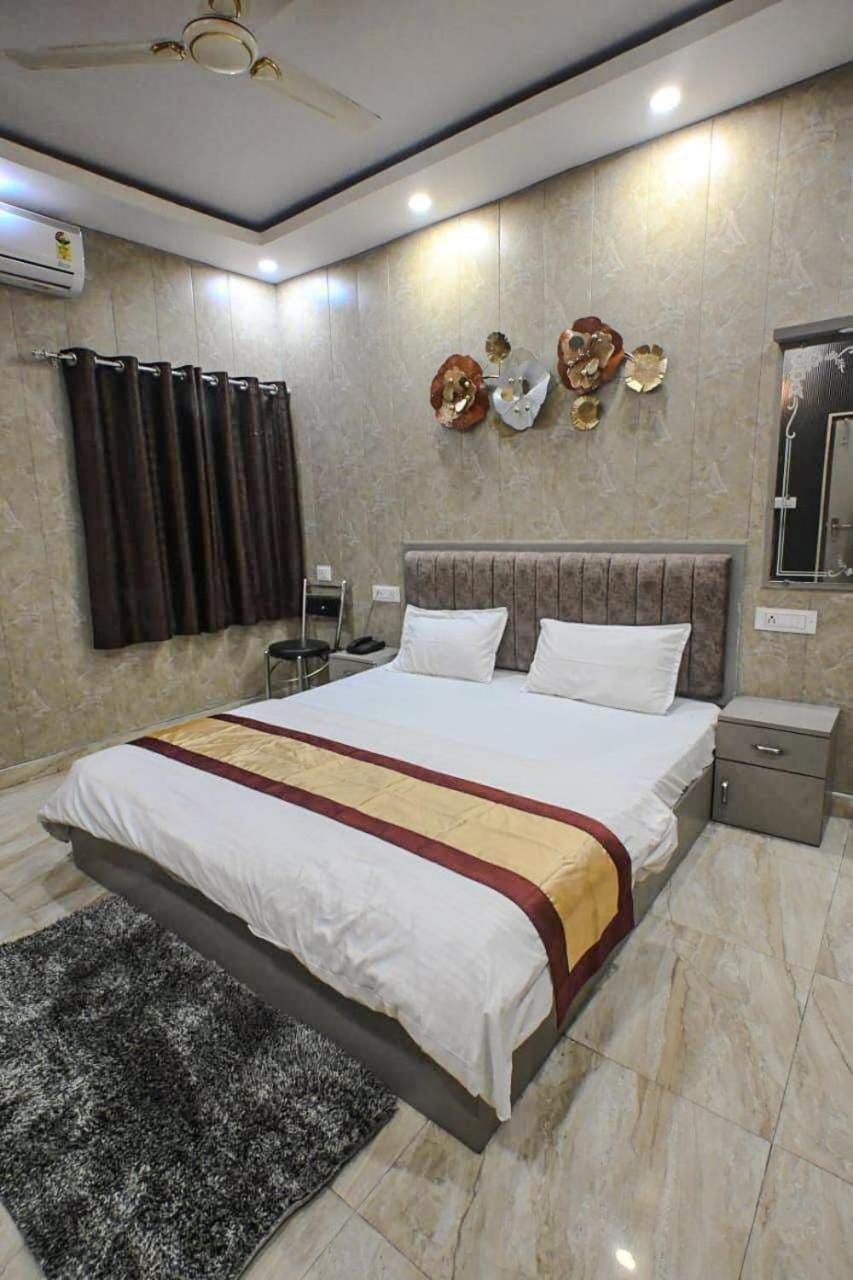 HOTEL SANDHYA PAYING GUEST HOUSe Hotel in Varanasi