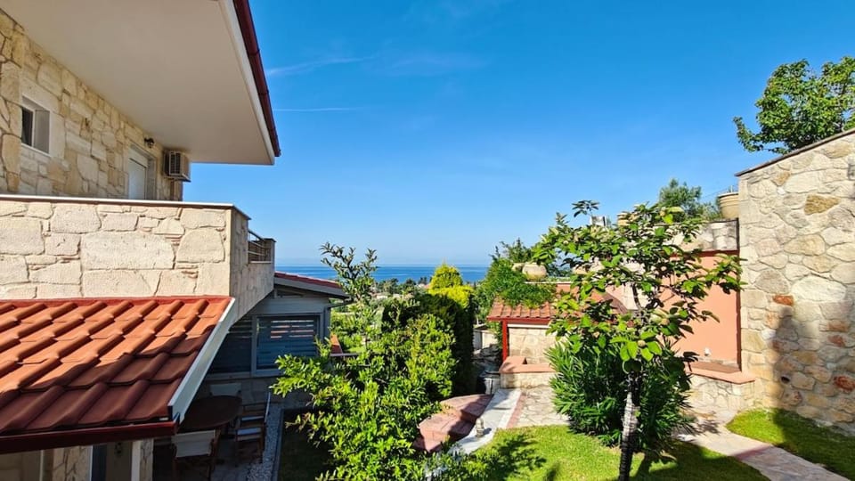 Property building, Sea view