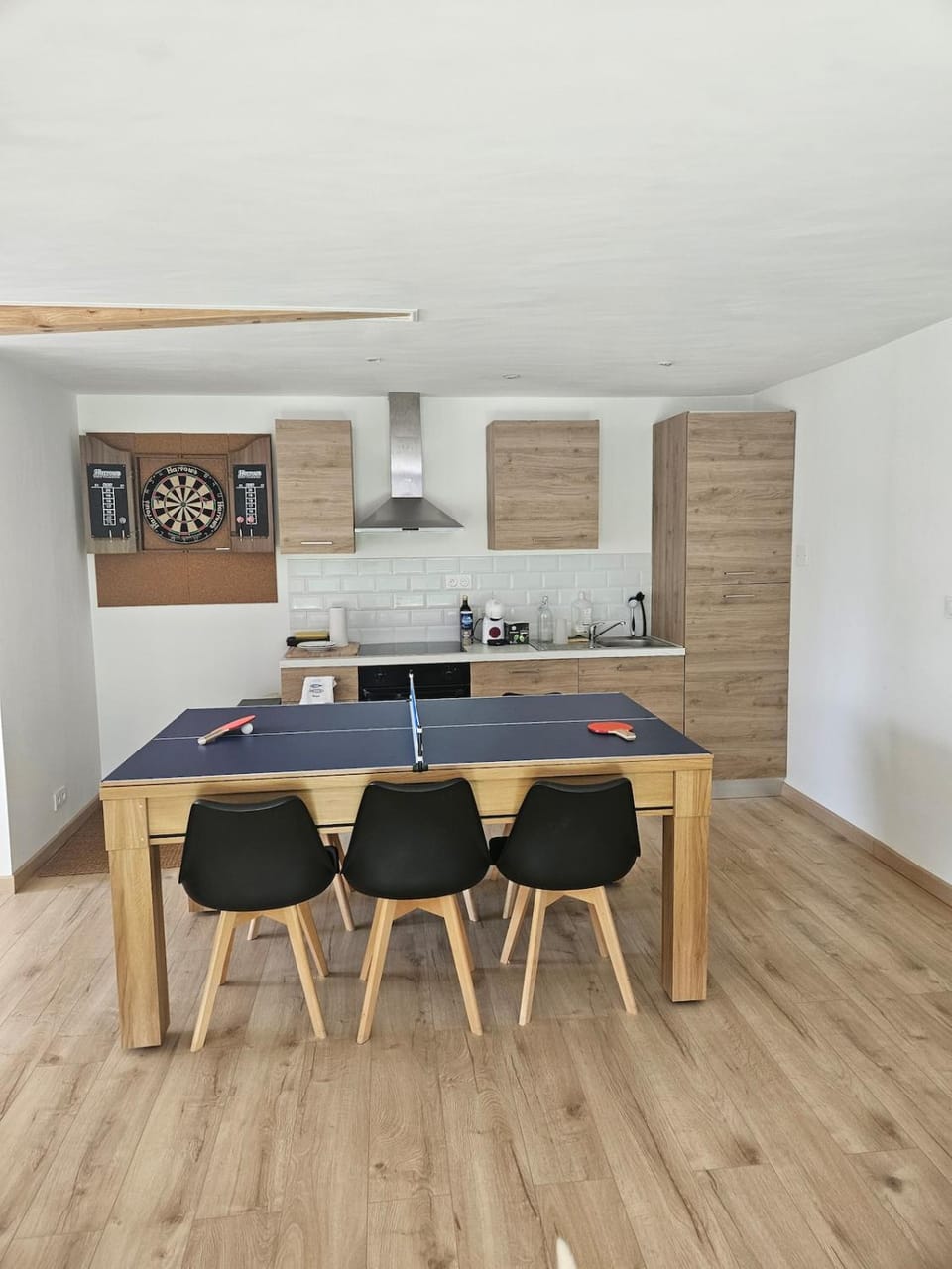 Darts, Table tennis, dishwasher, kitchen