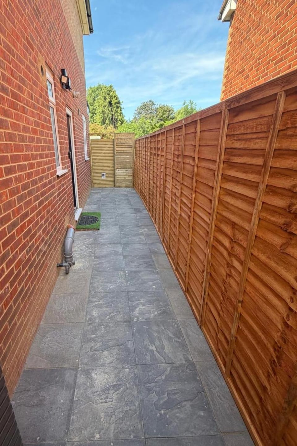 2 Bed Apartment Sleeps 4 - Free Parking Near o2 Apartment in London Borough of Lewisham