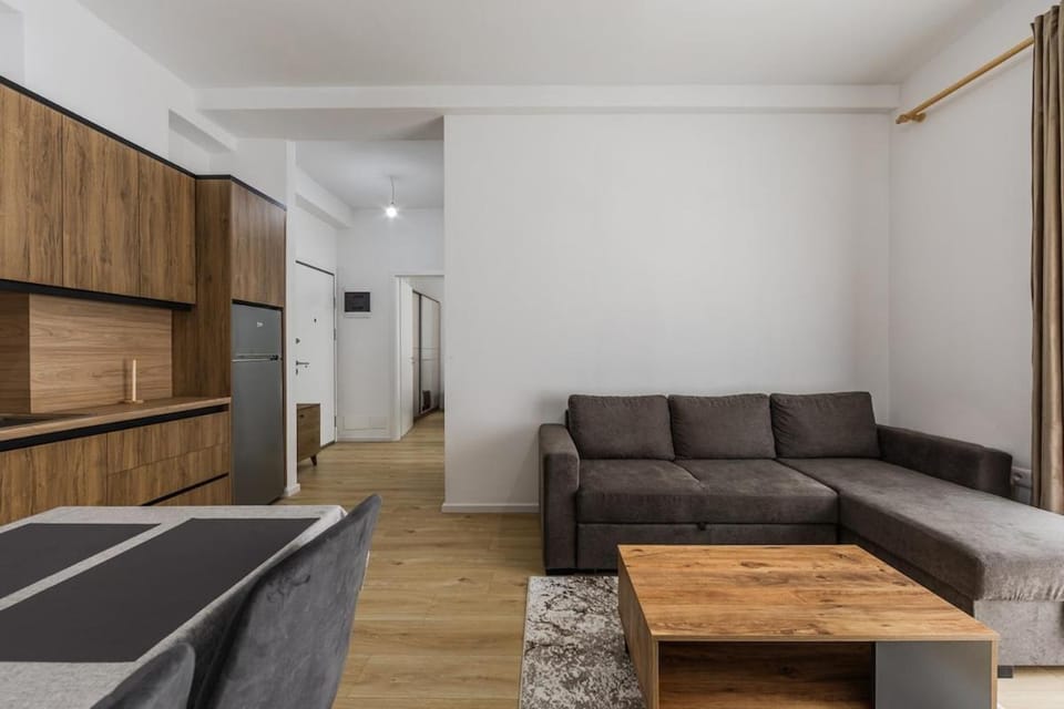Central & Quiet Tirana Flat 1BR Apartment by PikHost Apartment in Tirana