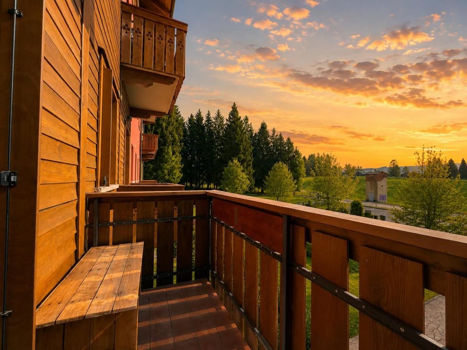 View (from property/room), Balcony/Terrace, Inner courtyard view