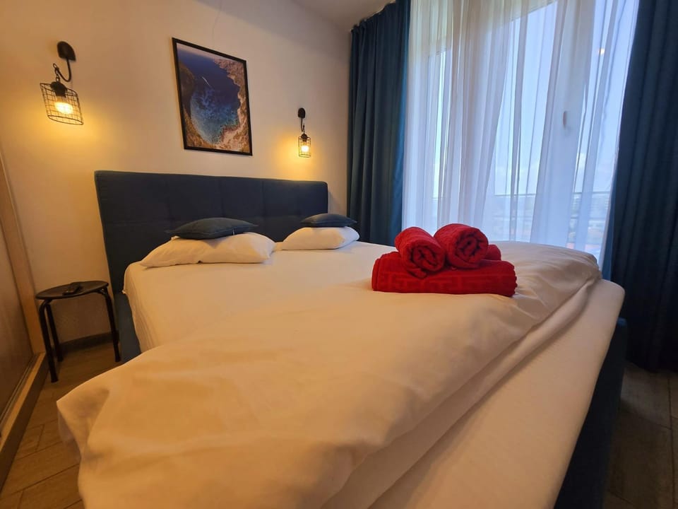 Sunset Double Studio - Mamaia Nord Resort Piscine & Spa Center langa plaja Apartment in Constanța County