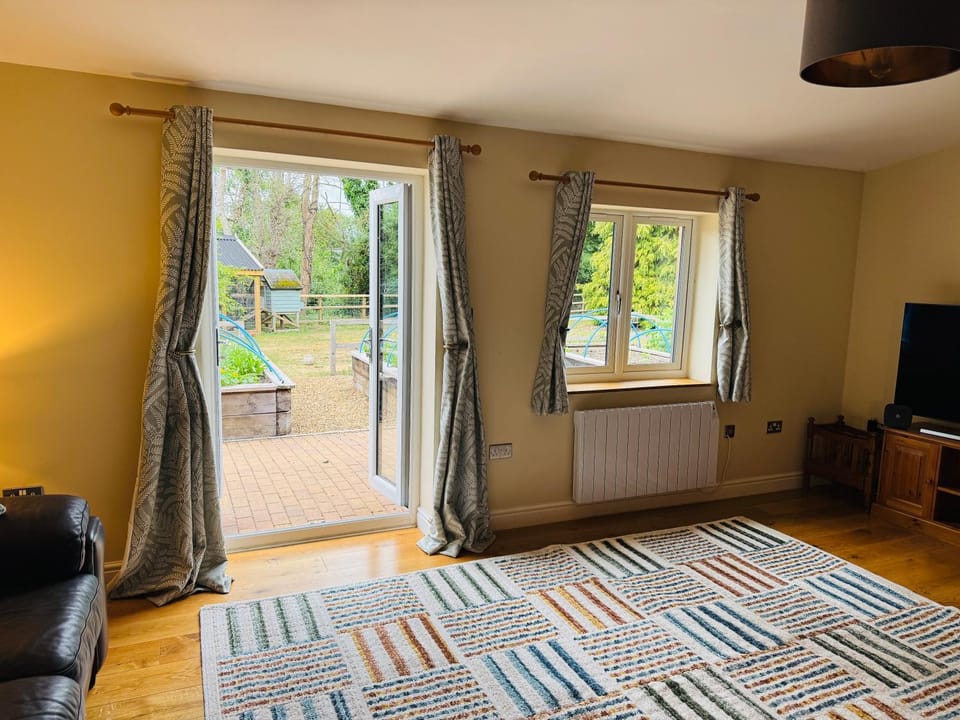 The Goods Shed Apartment in Breckland District