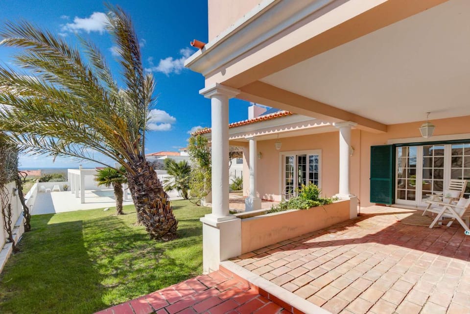 Property building, Garden, Garden view