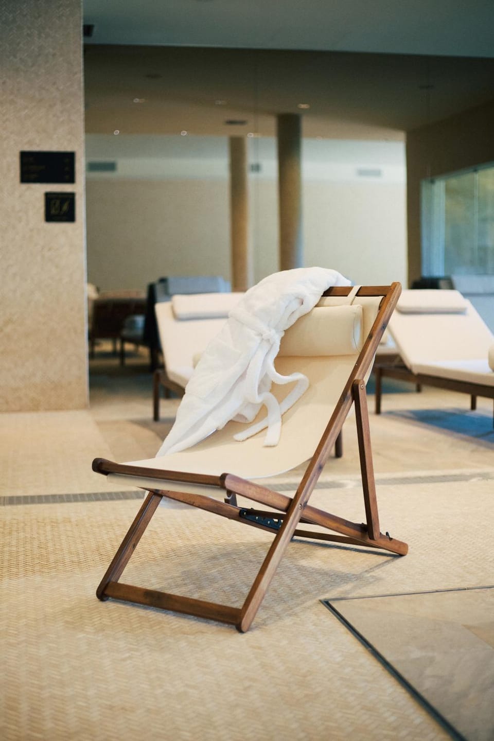 Spa and wellness centre/facilities, sunbed