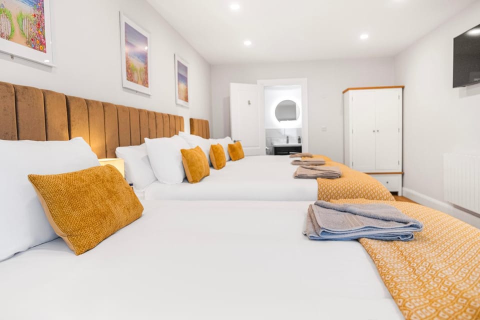 Gardiner House Accommodation Bed and Breakfast in Leitrim, Co. Leitrim, Ireland