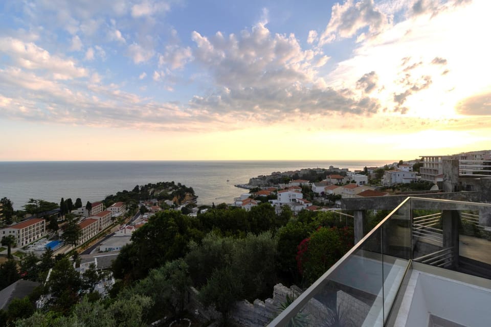 Day, Natural landscape, City view, Sea view, Sunrise, Sunset