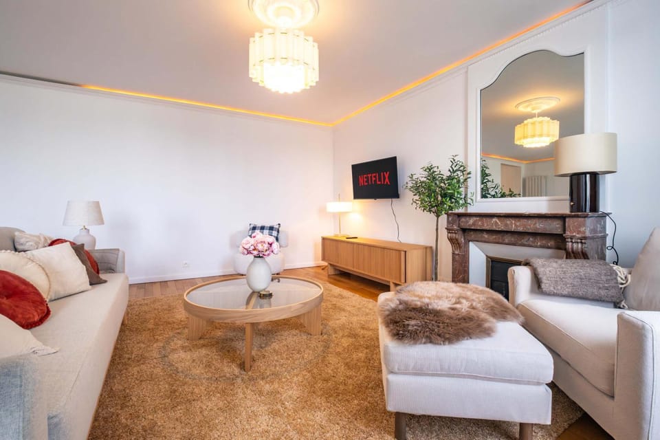 Luxury Apartment in Le Marais 120m2 Apartment in Paris