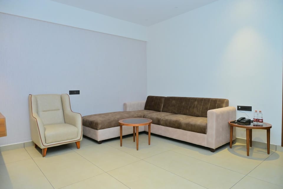 BHAVANIS Vista By ICON Hotel in Tamil Nadu