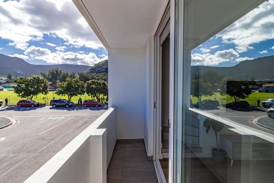 Birdsong at Oakwood Apartment in Hermanus