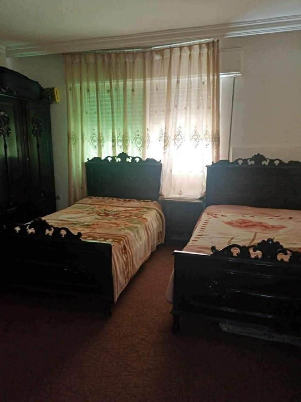 مدخل مستقل خلف مستشفى التخصصي 2غرفه وصاله ومطبخ وحمامين Apartment in North District