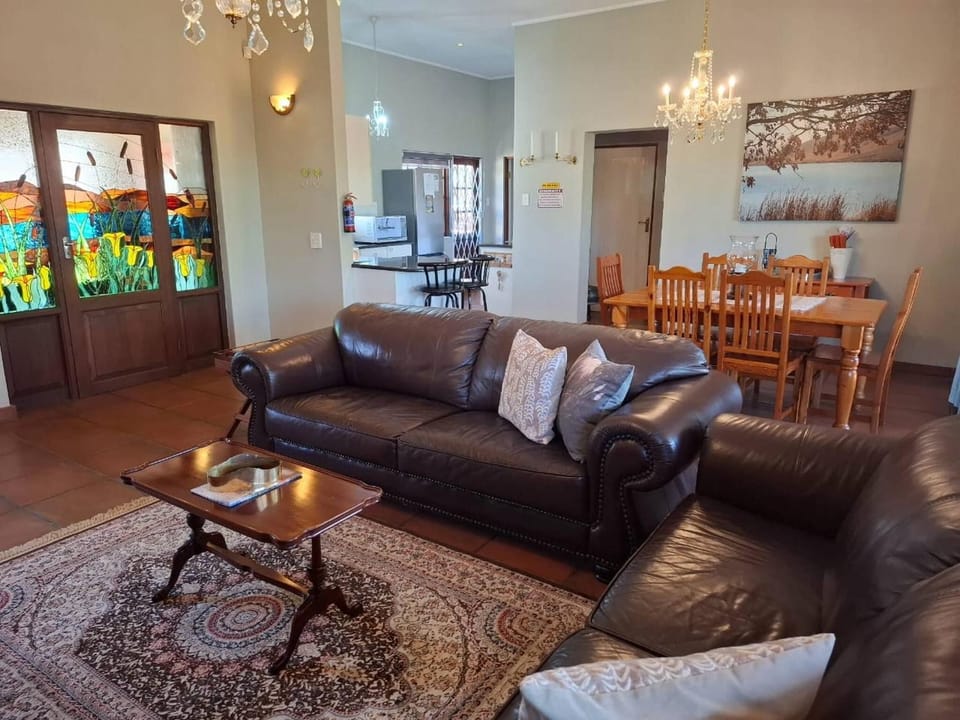 Living room, Decorative detail