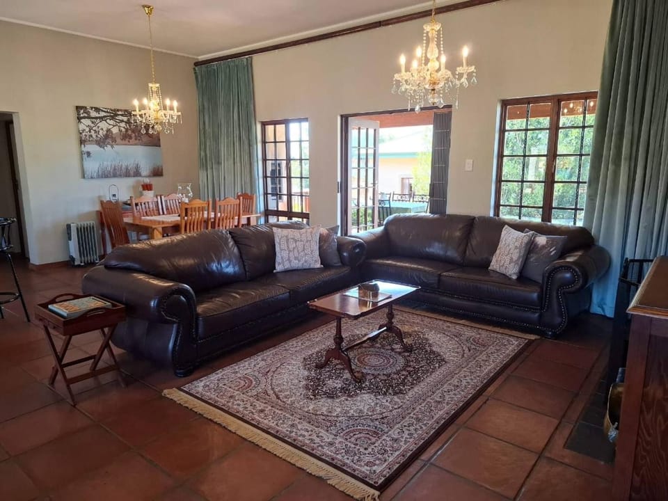 Living room, Decorative detail