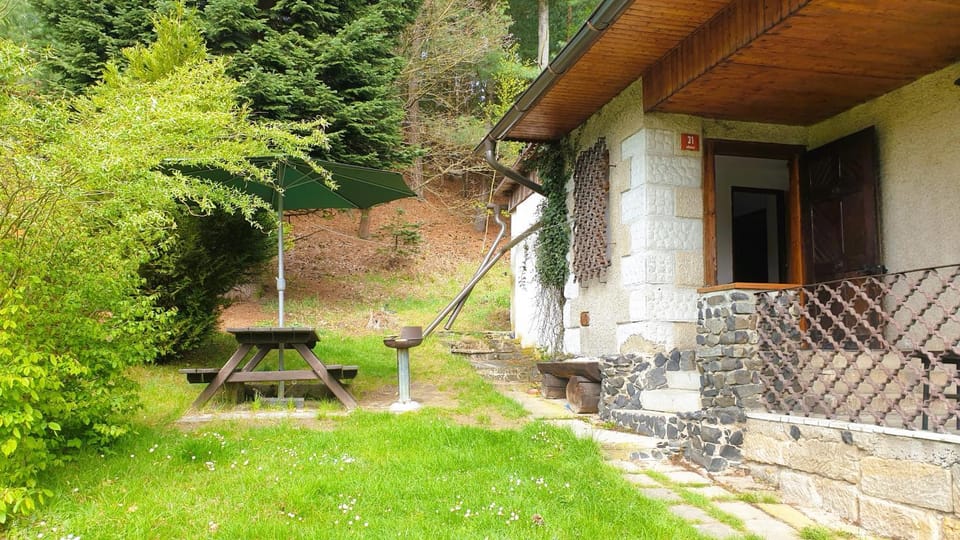 BBQ facilities, Garden, Seating area