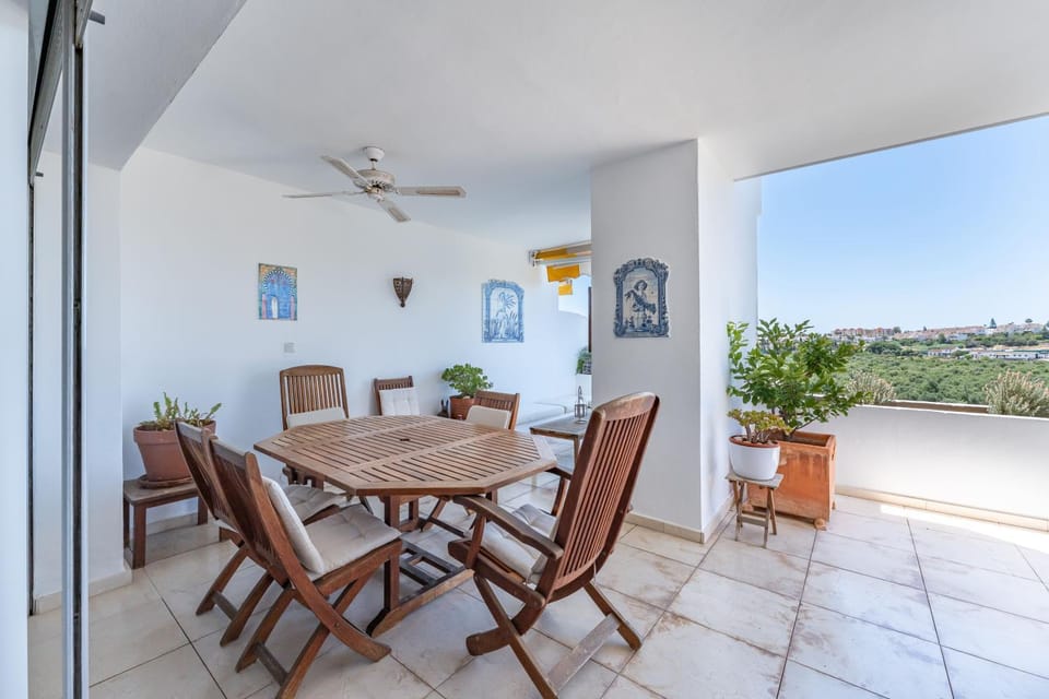 Solarium, TV and multimedia, Balcony/Terrace
