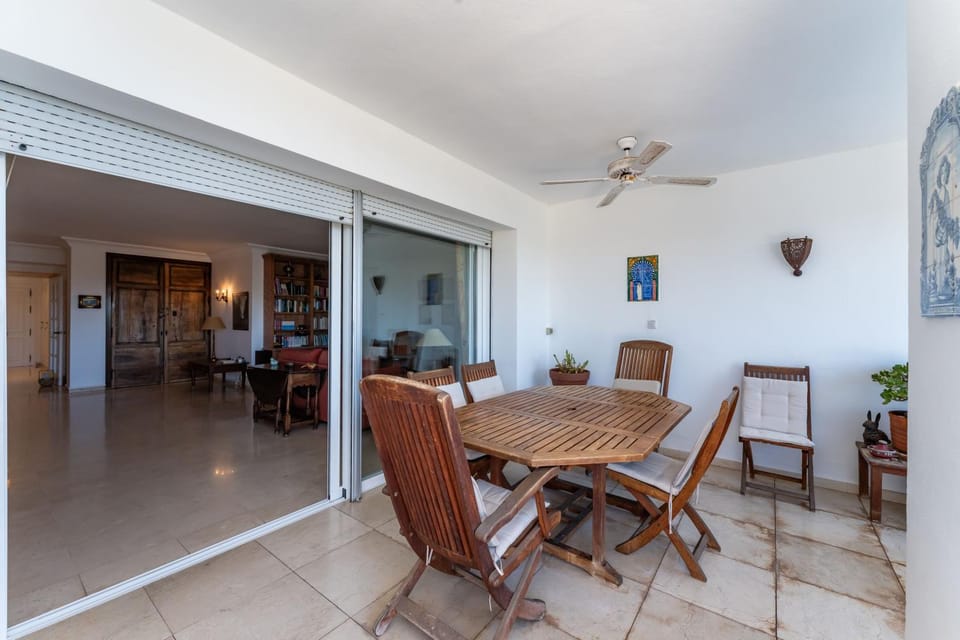 Solarium, TV and multimedia, Balcony/Terrace