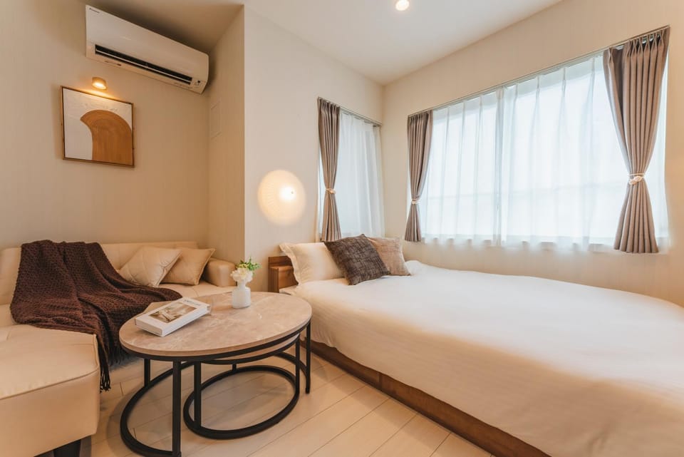 Living room, Bedroom