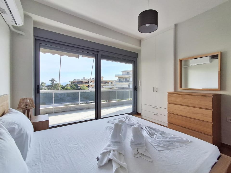 Elegant Apartment at Alimos Marina with Sea View Apartment in Alimos
