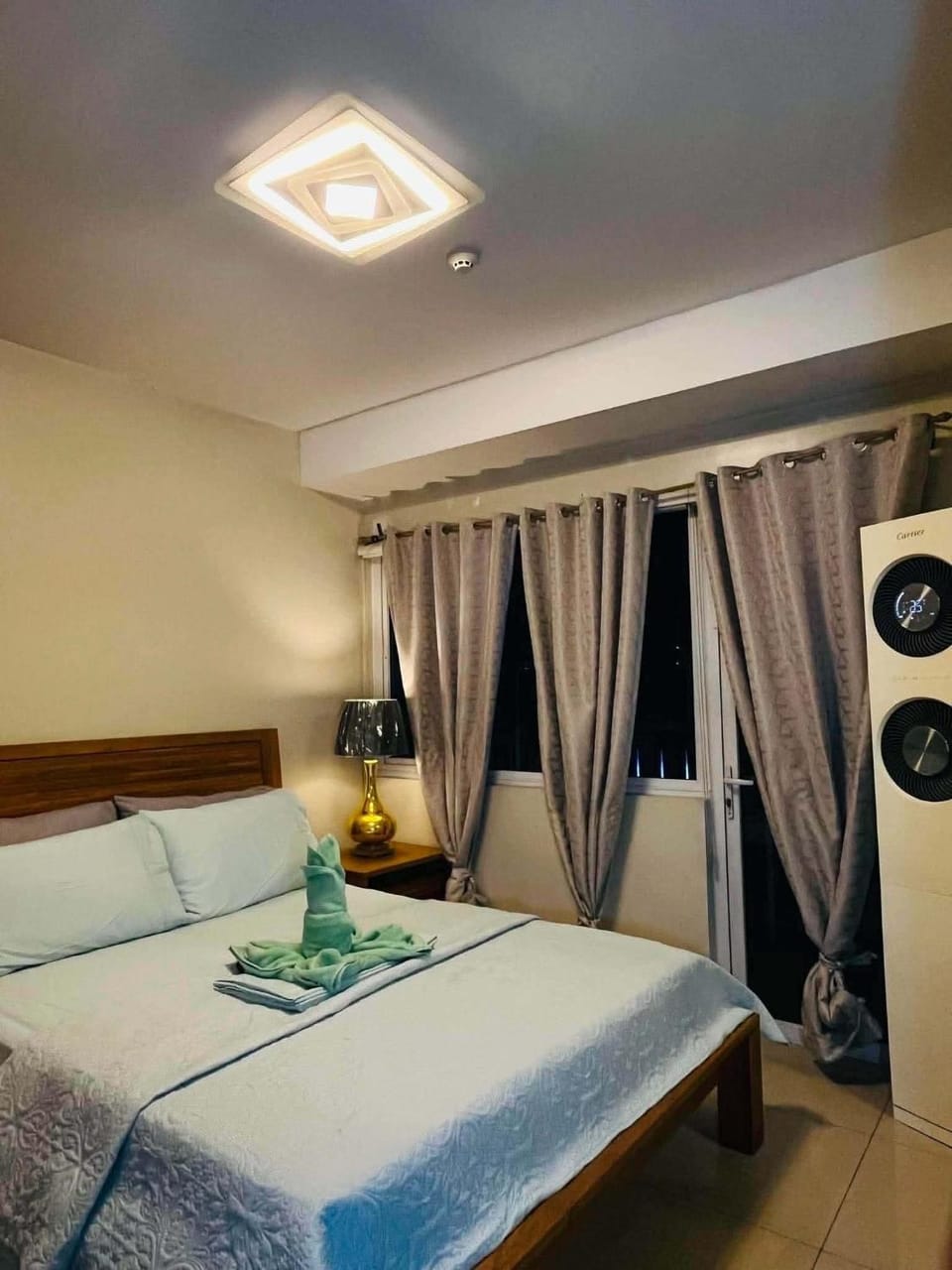 Mhariel Staycation Apartment hotel in Pasay