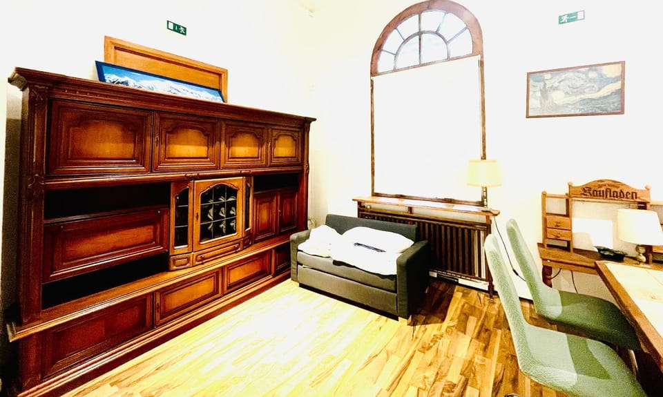 Train Bliss Apartment in Lower Saxony, Germany