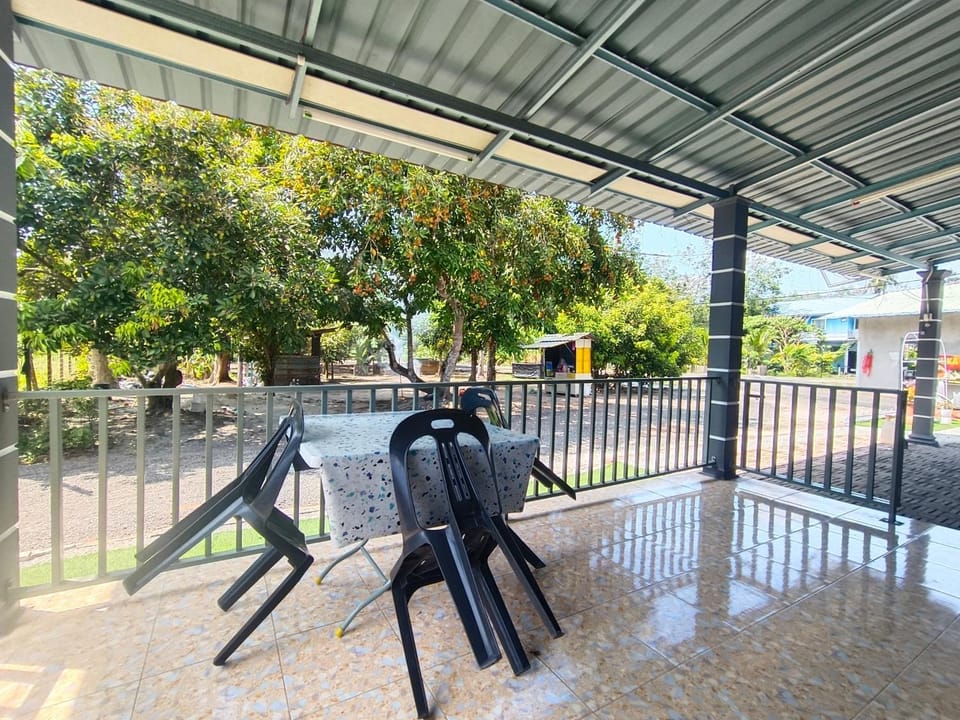 Rumah Inap Abang Shahrul House in Penang