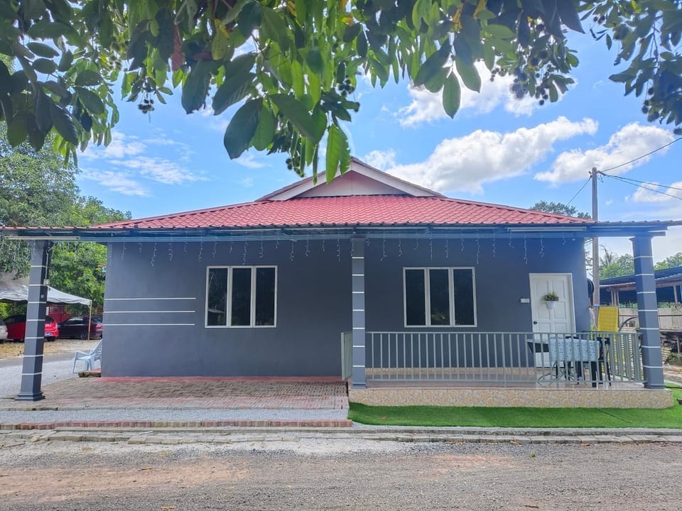 Rumah Inap Abang Shahrul House in Penang