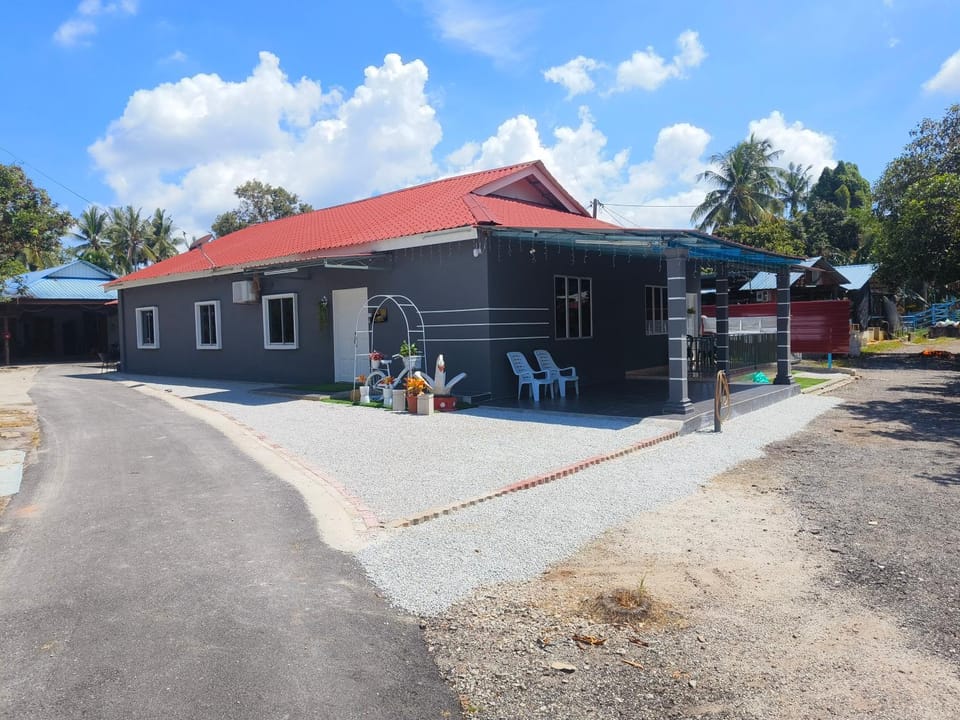 Rumah Inap Abang Shahrul House in Penang
