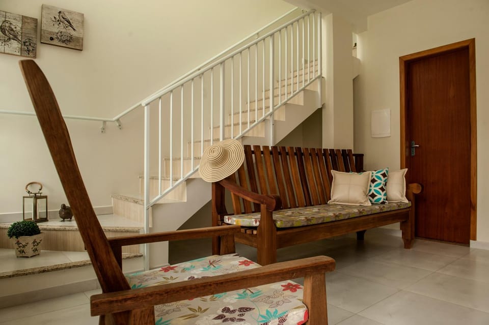 Communal lounge/ TV room, Bathroom, Living room, Seating area
