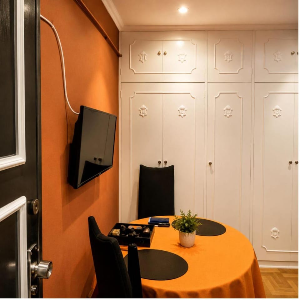 TV and multimedia, wardrobe