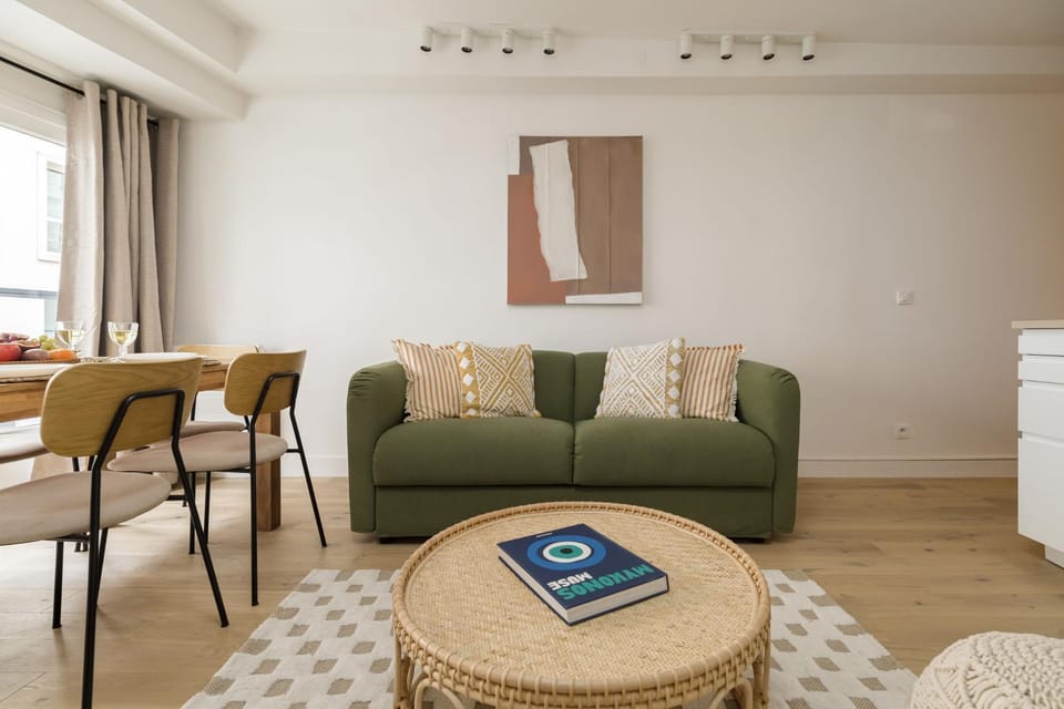 Lavie Maison Cozy Flat in Parisian Passage Apartment in Paris