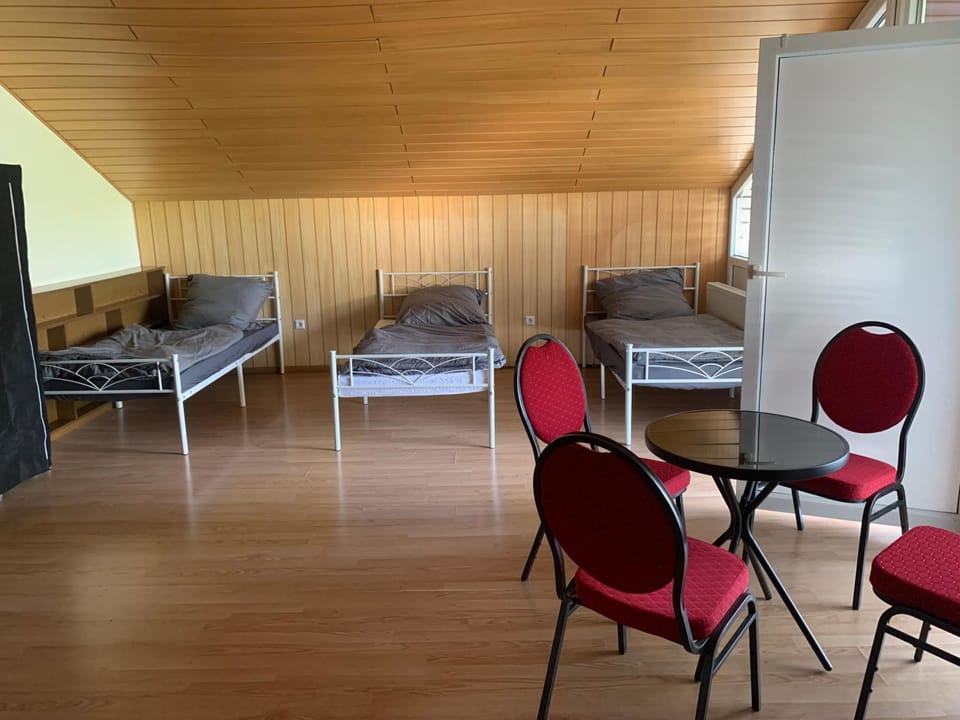 Bed, Photo of the whole room, Seating area, Bedroom