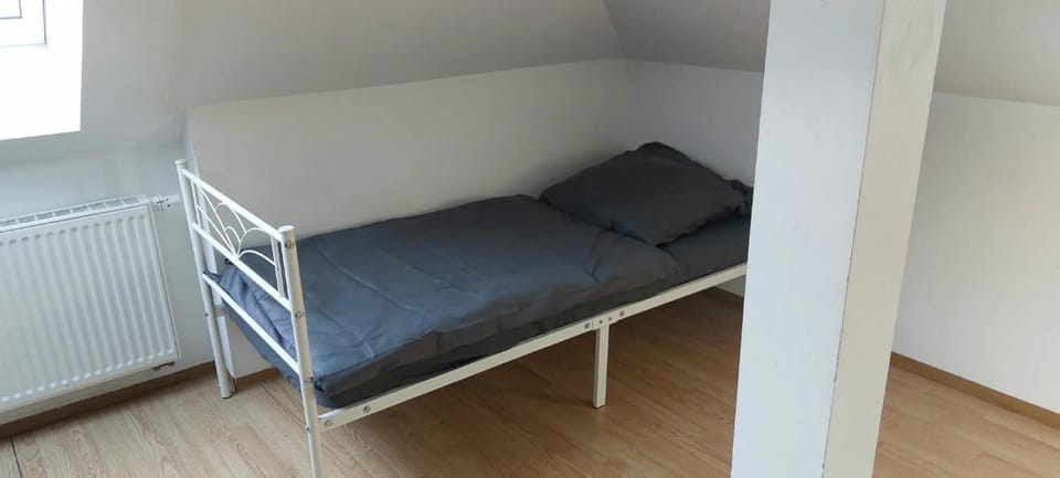Low Budget Motel Kraichtal Bed and Breakfast in Baden-Württemberg