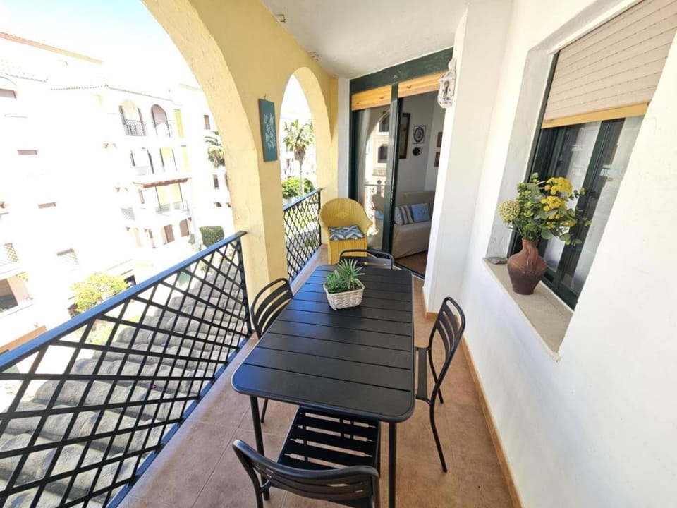 View (from property/room), Balcony/Terrace