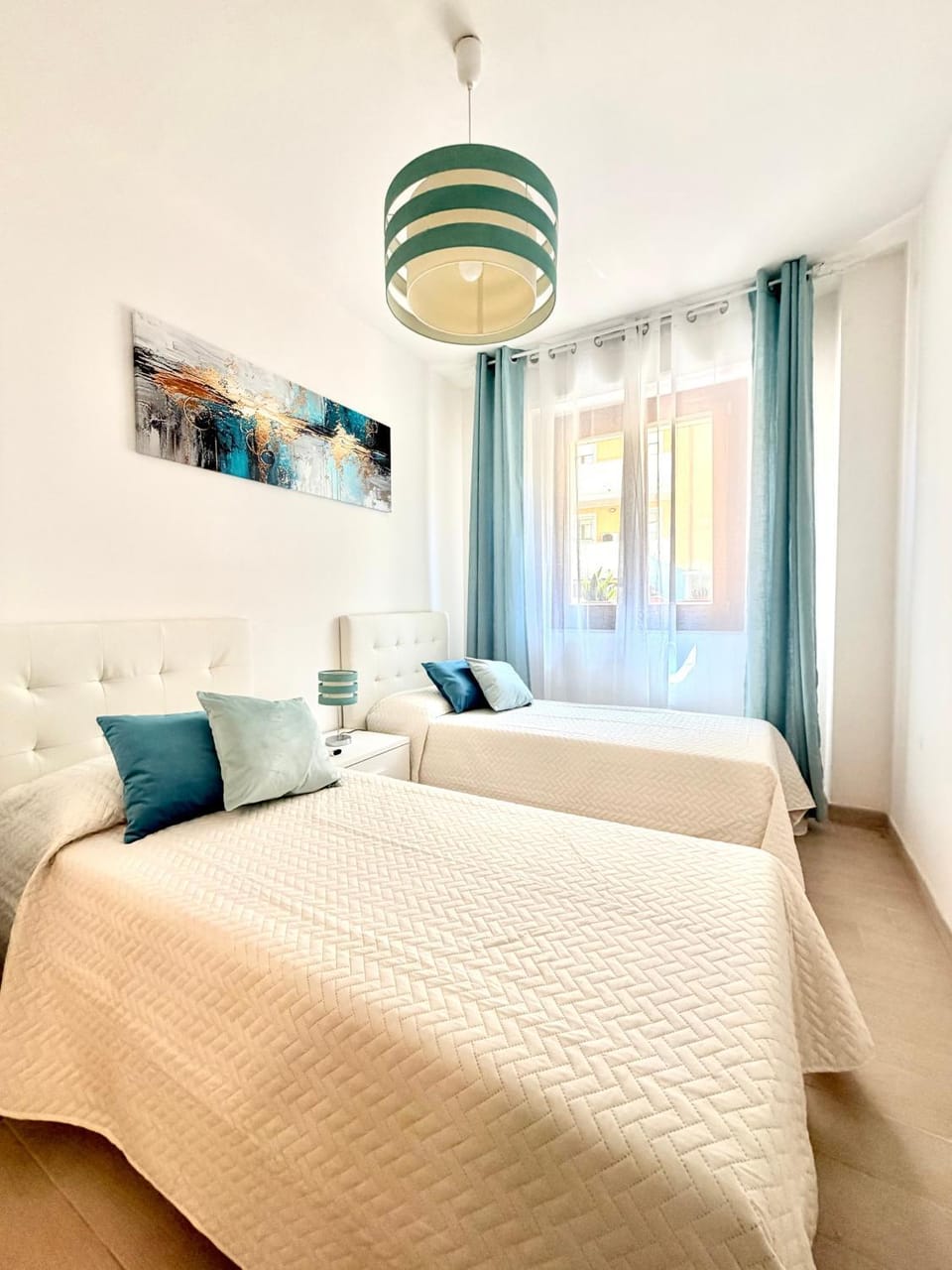 Living room, Bedroom