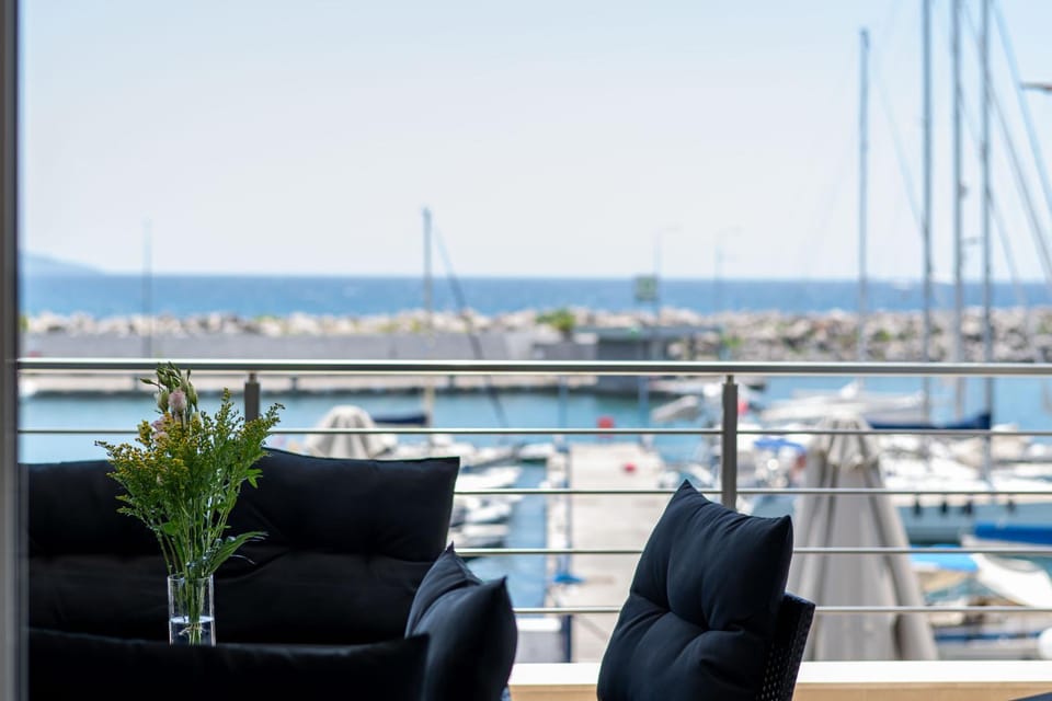 Natural landscape, Balcony/Terrace
