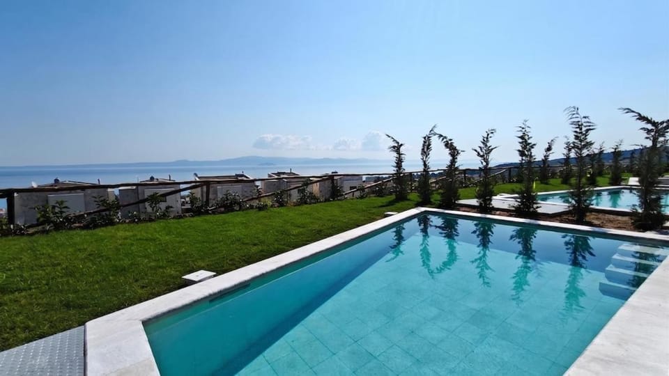 Sea view, Swimming pool